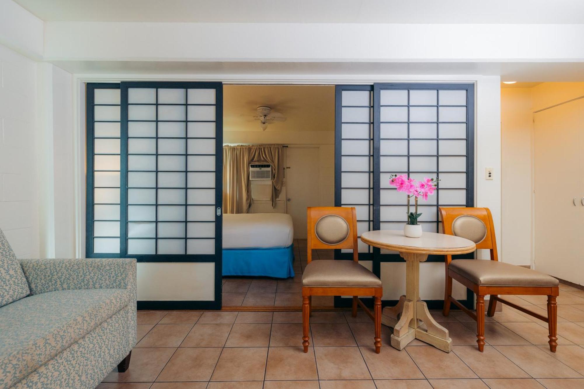 הונולולו Waikiki Heritage Hotel מראה חיצוני תמונה